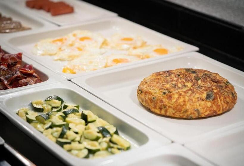 هتل Catalonia Barcelona Beach