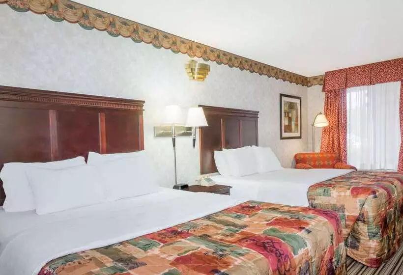 בית מלון כפרי Days Inn By Wyndham Oneonta Al