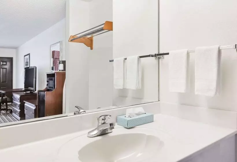 בית מלון כפרי Days Inn By Wyndham Oneonta Al