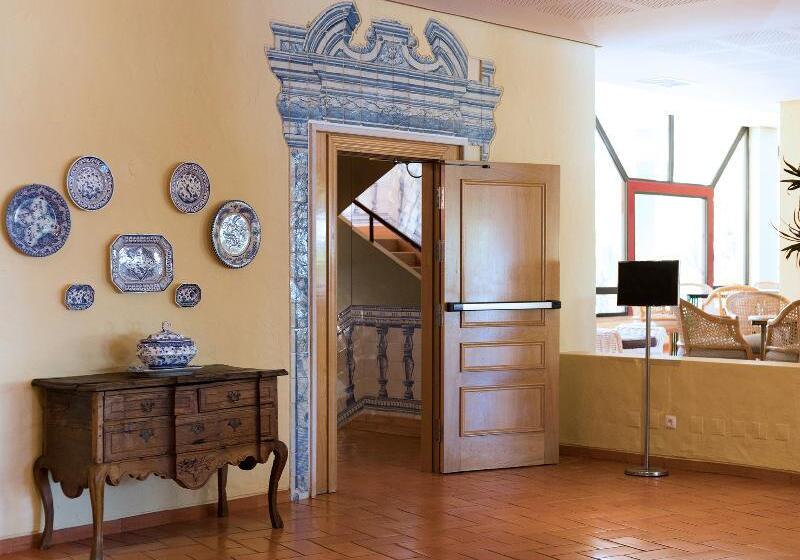 Отель Dom Pedro Marina