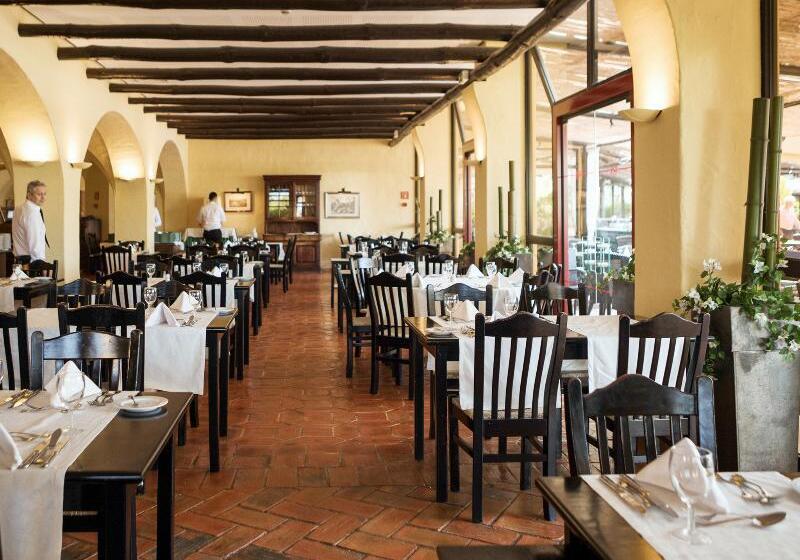 Отель Dom Pedro Marina