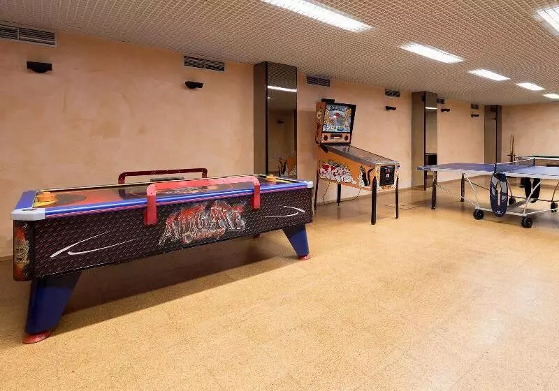 ホテル Dom Pedro Marina