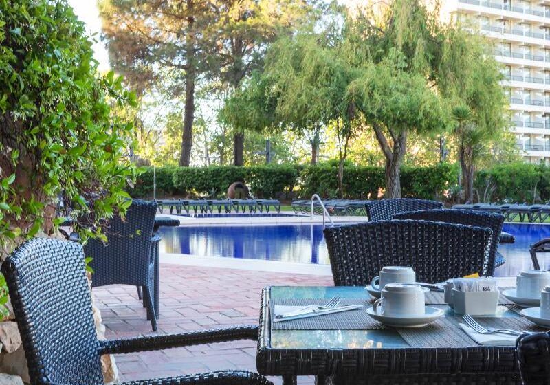 Отель Dom Pedro Marina