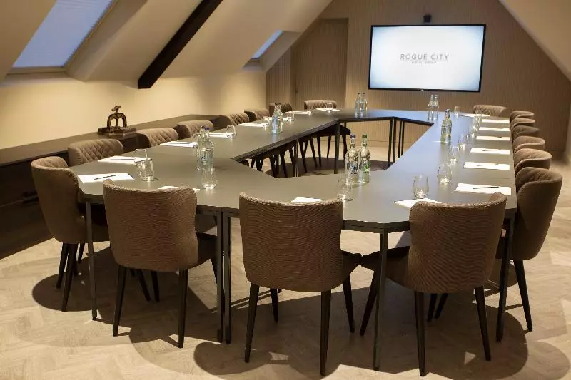 Dunalastair Hotel Suites