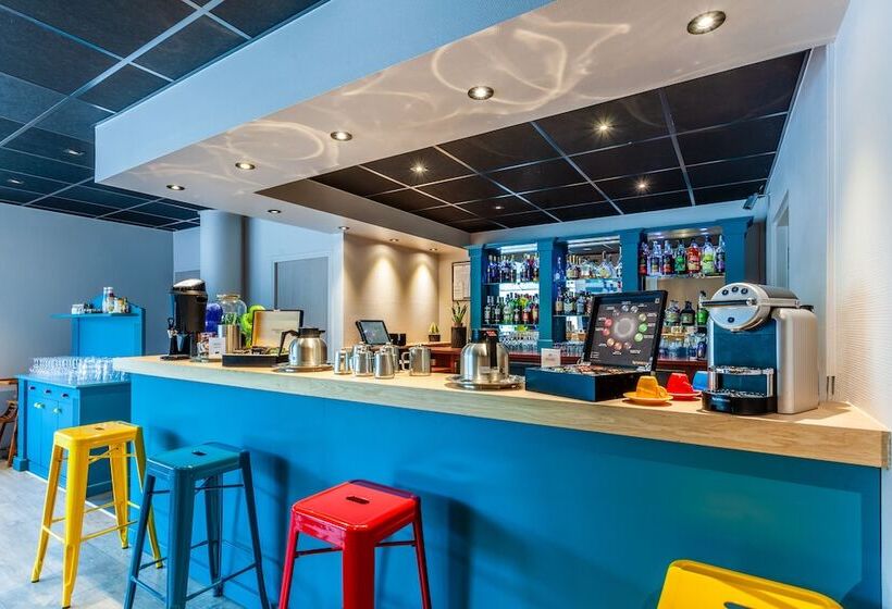 فندق Full Colors