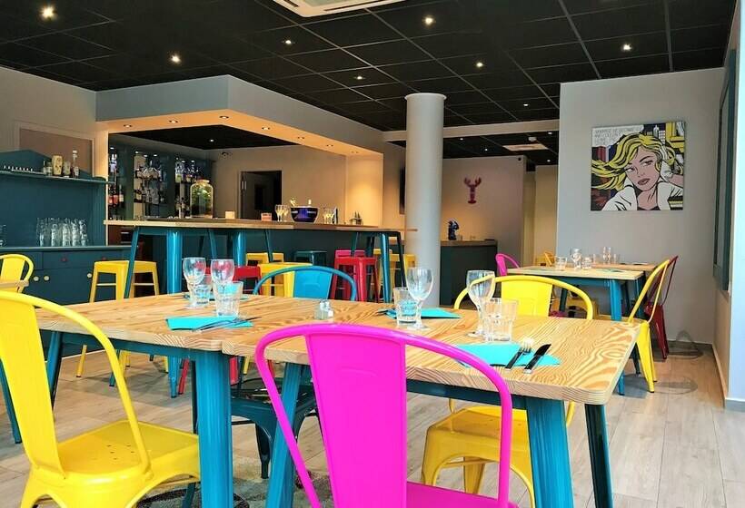 فندق Full Colors