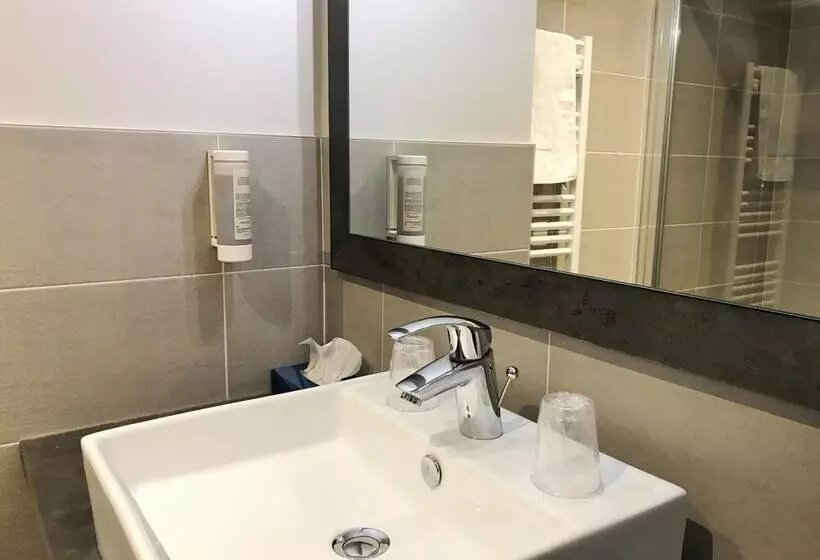 ホテル Full Colors