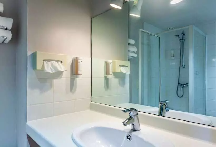 ホテル Full Colors