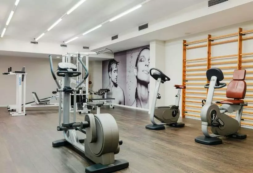 Отель H10 Mediterranean Village