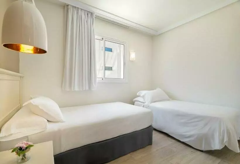 Отель H10 Mediterranean Village