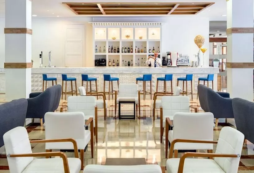 Отель H10 Mediterranean Village