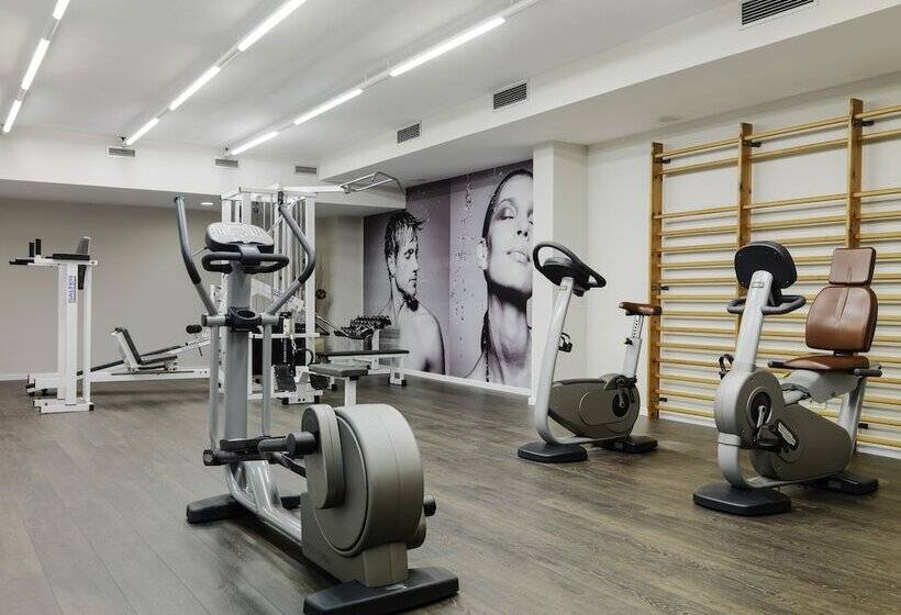 בית מלון כפרי H10 Mediterranean Village