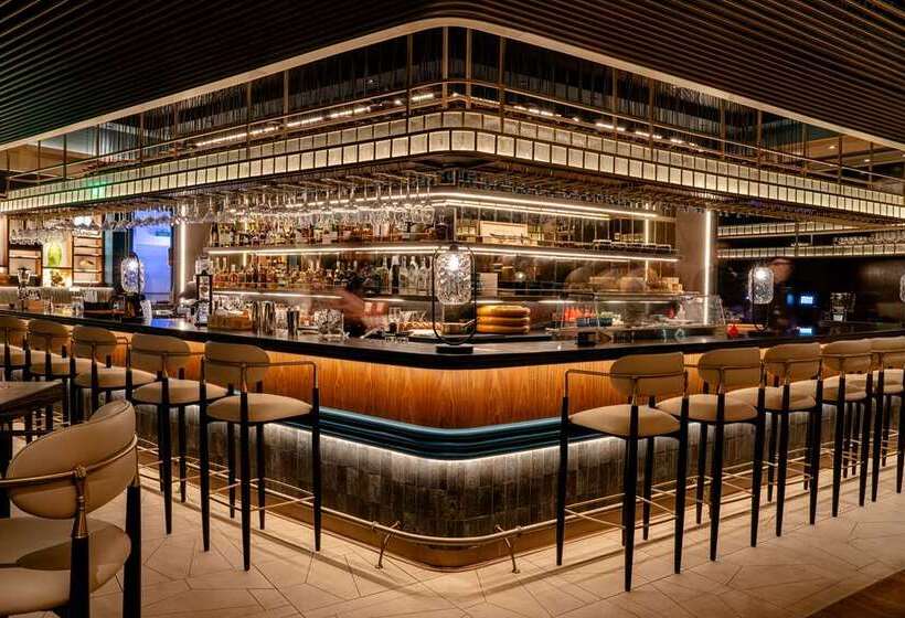 Отель Hilton Amman