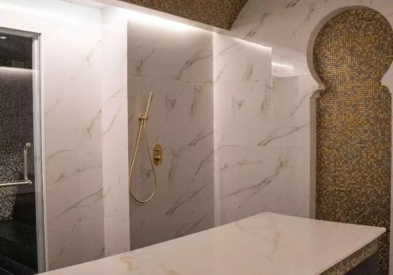 هتل Hilton Amman