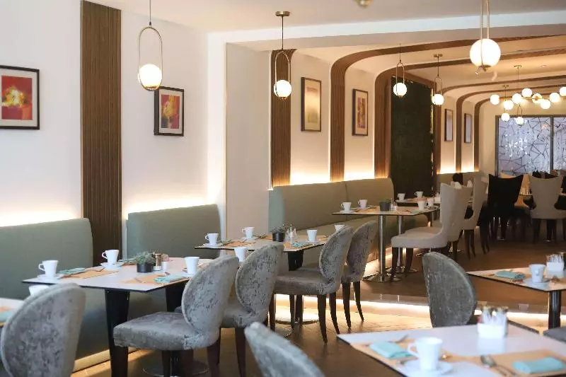 هتل Hilton Amman