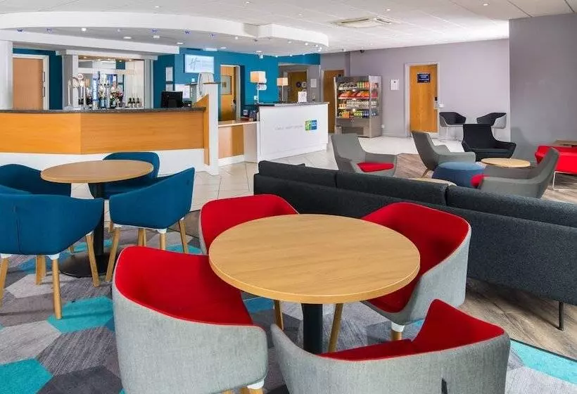 호텔 Holiday Inn Express Manchester East, An Ihg