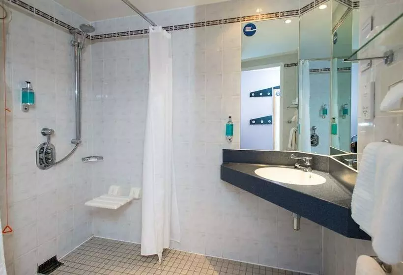 호텔 Holiday Inn Express Manchester East, An Ihg