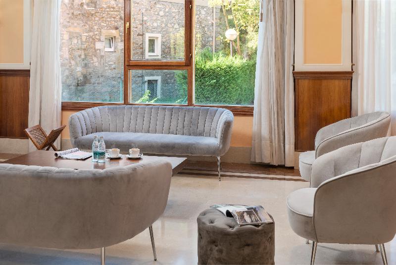 Hospedium Hotel Blu Sondika