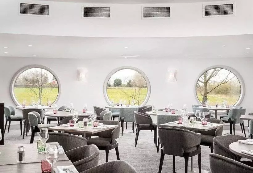 Отель Langstone Quays Resort