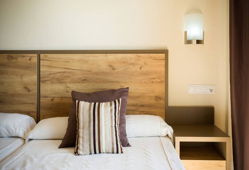 Отель Ohtels La Hacienda