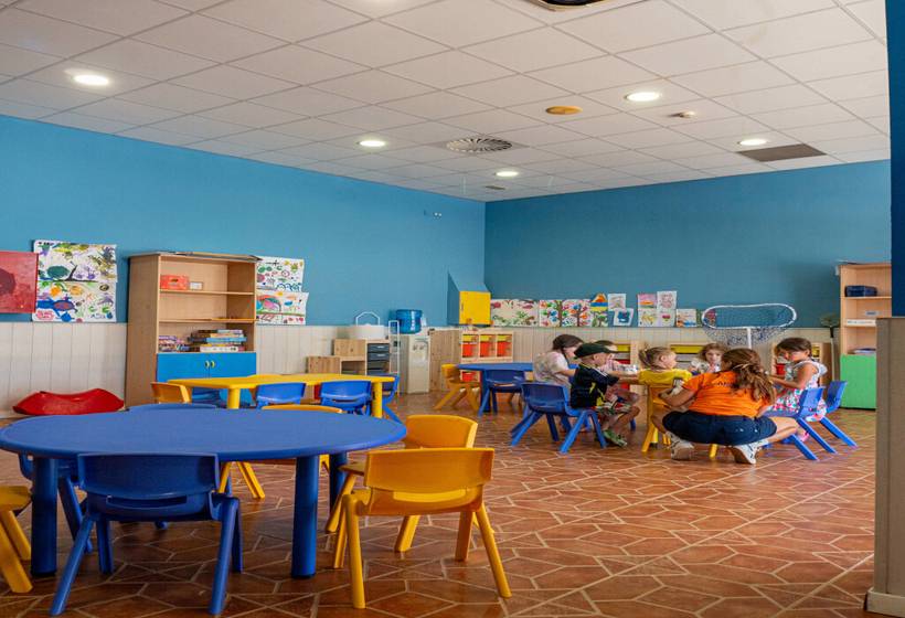 Отель Ohtels La Hacienda