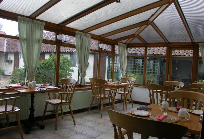 בית מלון כפרי Six Bells Inn