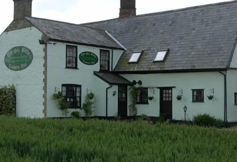 בית מלון כפרי Six Bells Inn