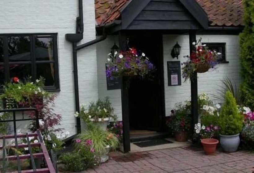 בית מלון כפרי Six Bells Inn