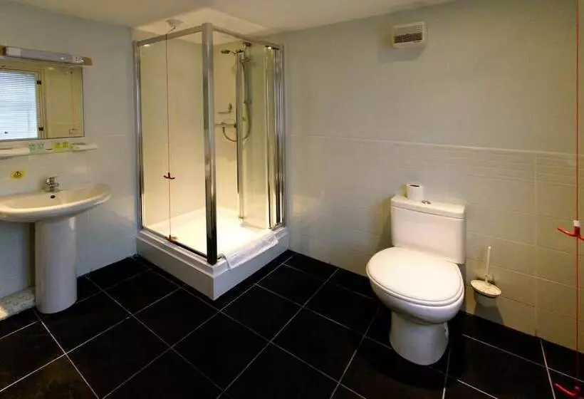 فندق Three Queens