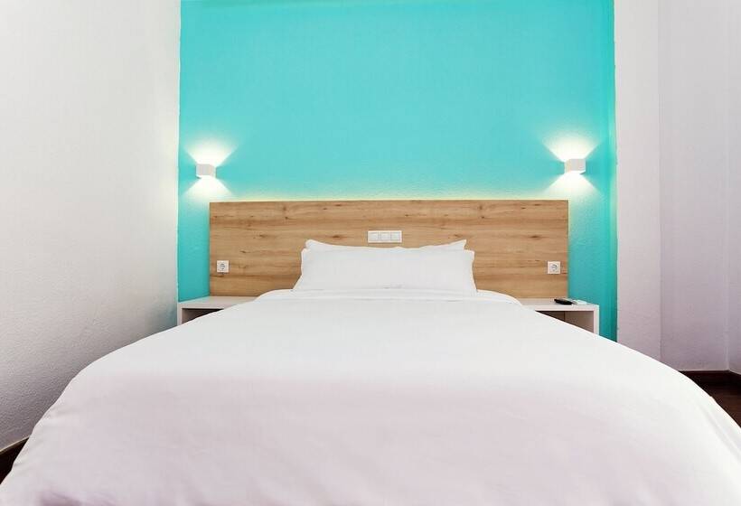 فندق Torremolinos Centro By Croma