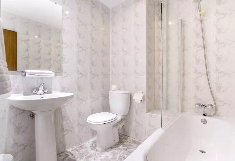 ホテル Torremolinos Centro By Croma