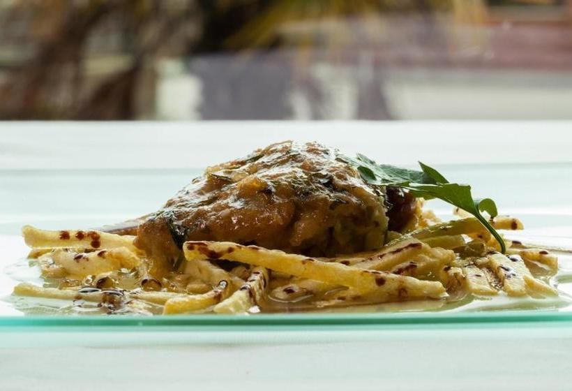 فندق Villa De Almazan