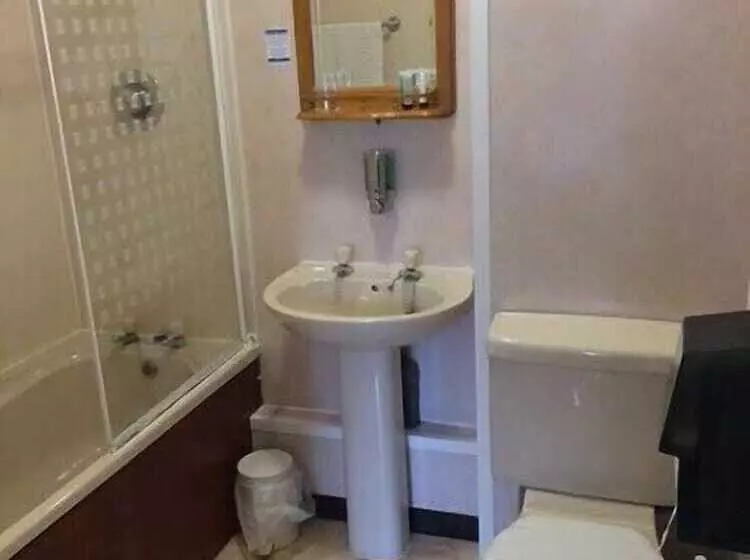 فندق Wensum Lodge