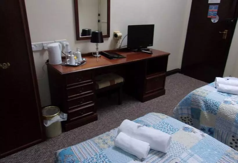 فندق Wensum Lodge