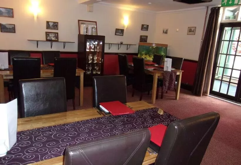 فندق Wensum Lodge