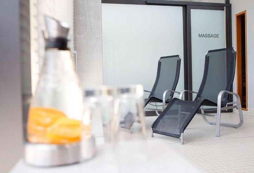 Rugs Hotel Am Schlosspark Lichtenwalde