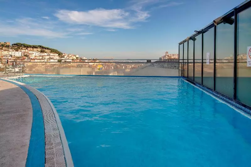 Vip Executive Eden Apart