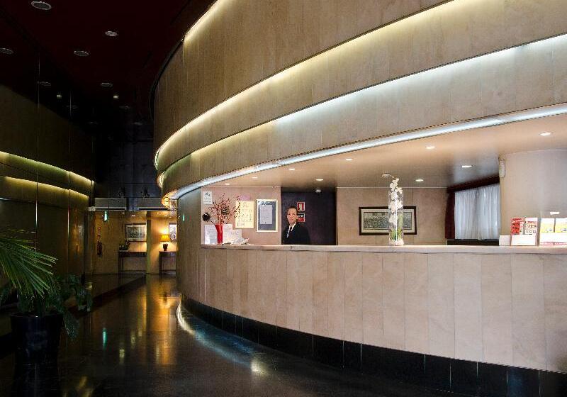 Vip Executive Eden Apart