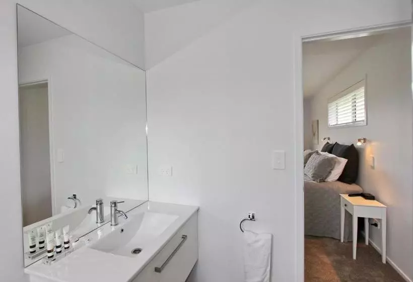 ベッドアンドブレックファースト Aotea Boutique Accommodation