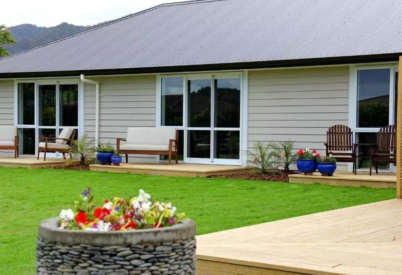 ベッドアンドブレックファースト Aotea Boutique Accommodation