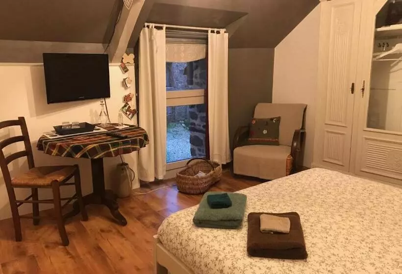 Aamiaismajoitus (B&B) Chambre à La Campagne