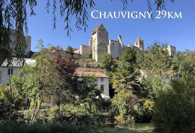 Aamiaismajoitus (B&B) La Bicyclette Bleue