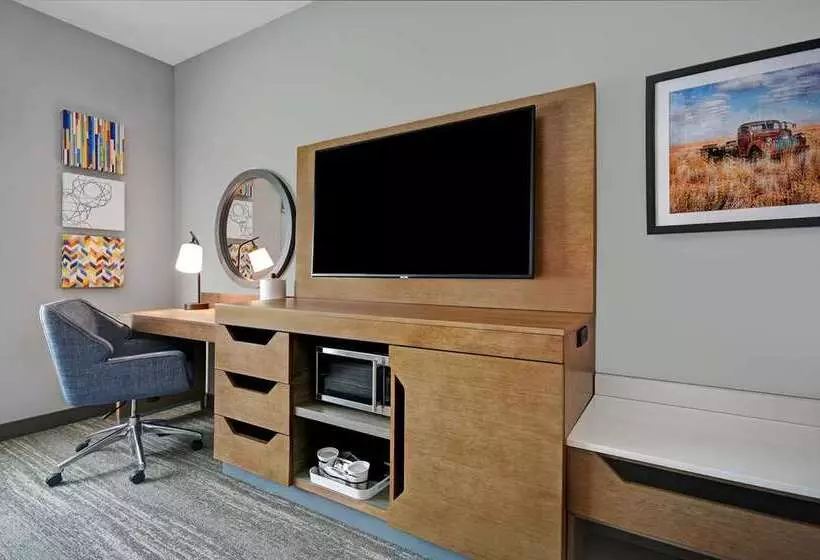 Hotelli Hampton Inn Midland South