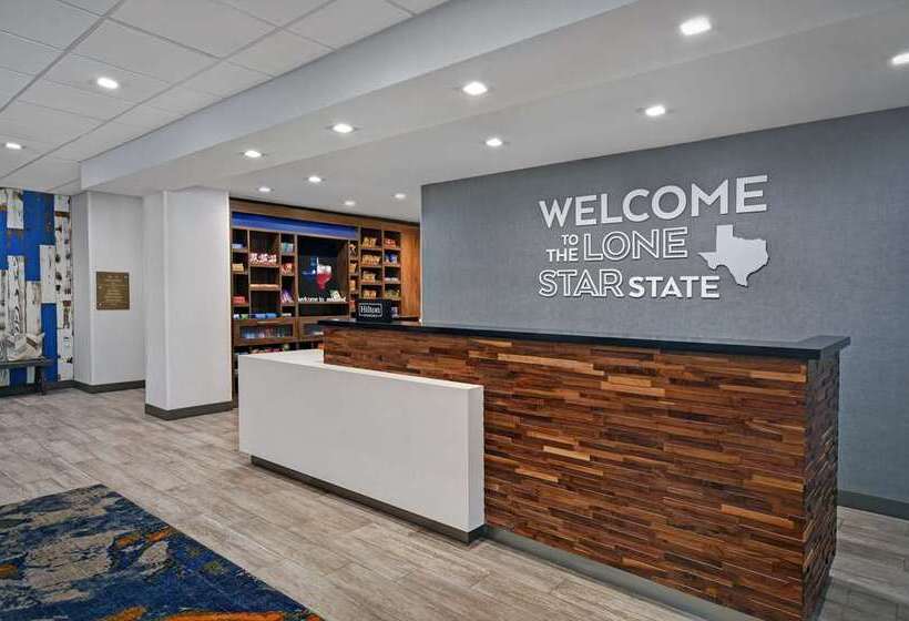 هتل Hampton Inn Midland South