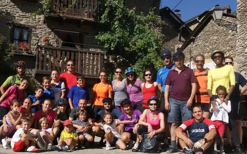 ホテル Pirineos Cien Lagos