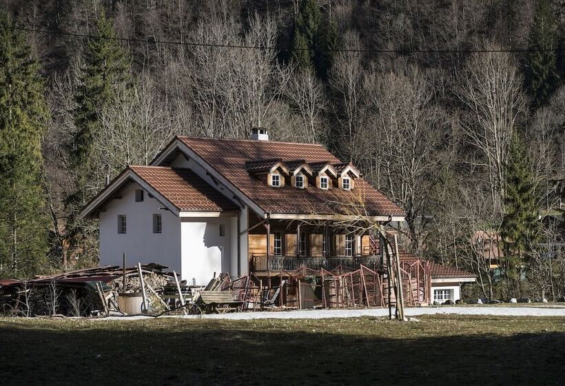 هتل Riversong Centre Thermal