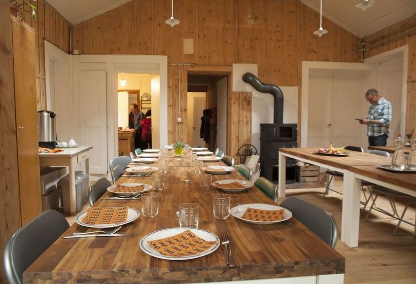 هتل Riversong Centre Thermal