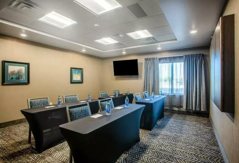 Hotelli Staybridge Suites   Sioux Falls Southwest, An Ihg