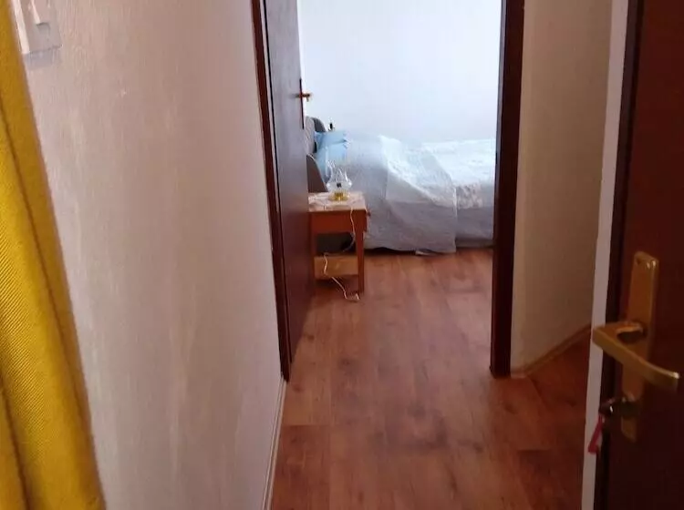 ペンション Guest House Stić