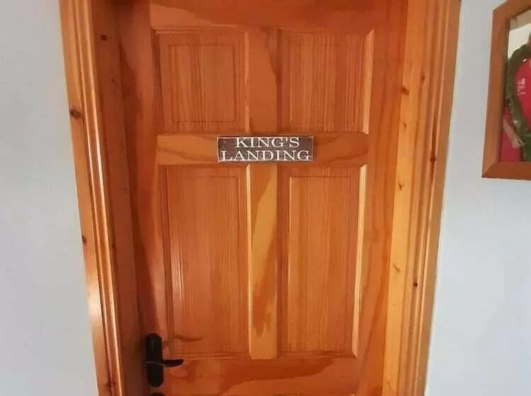 ベッドアンドブレックファースト Evaron House